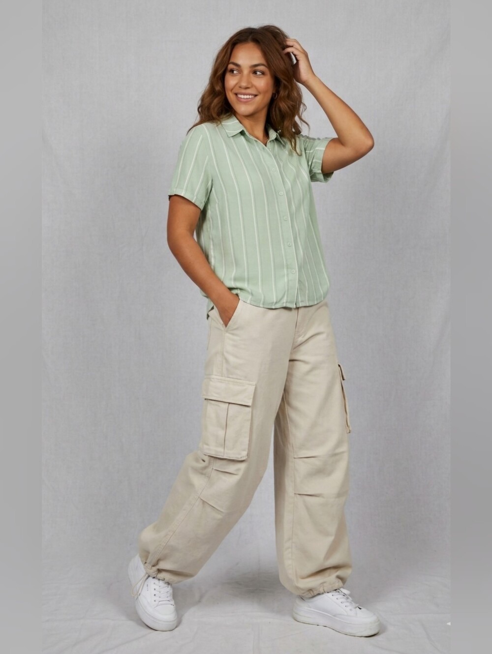 Twik 100% viscose Green Striped POPLIN TOP MED P2P20 L25